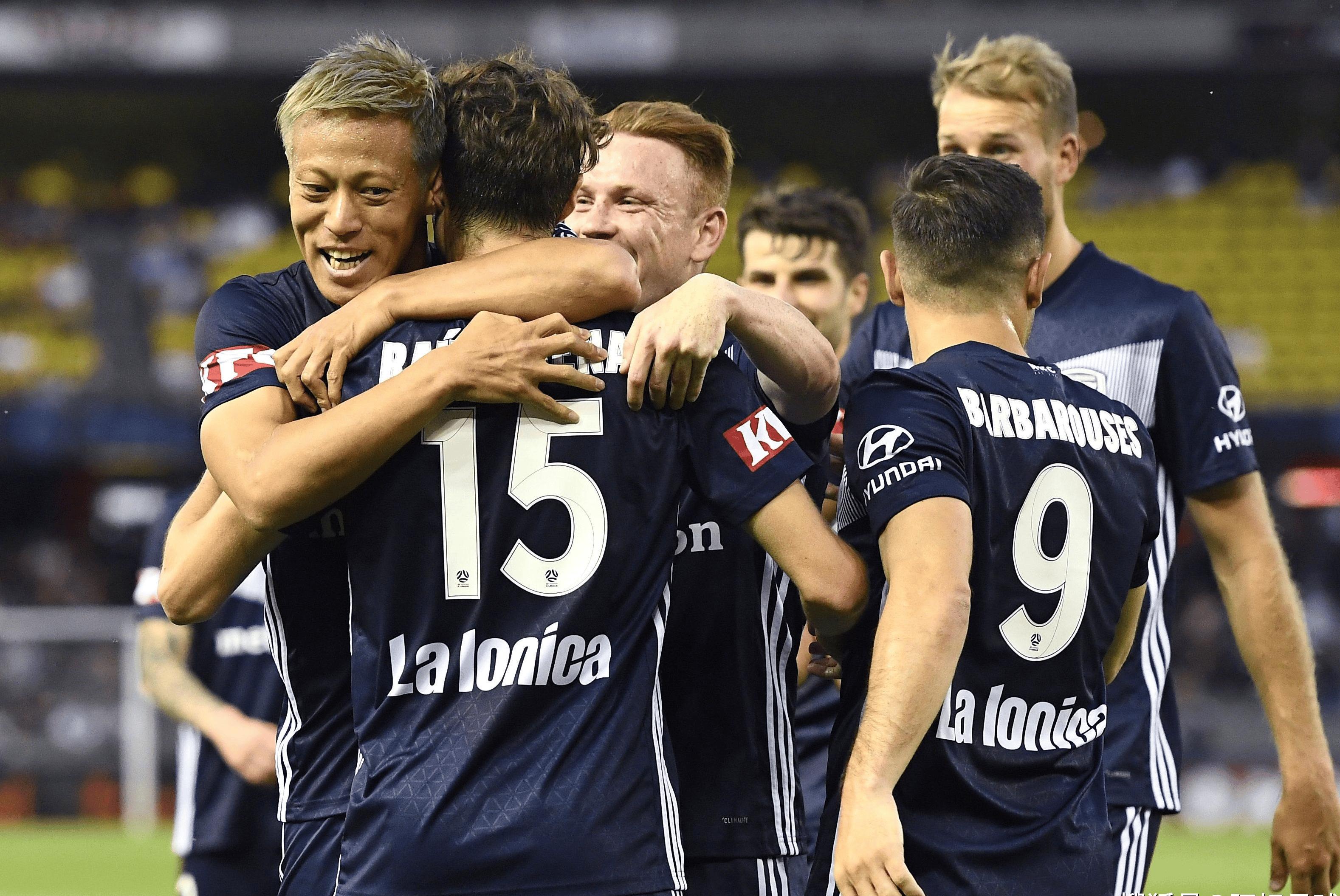 澳大利亚足球队赢得关键胜利晋级 澳大利亚足球队赢得关键胜利晋级