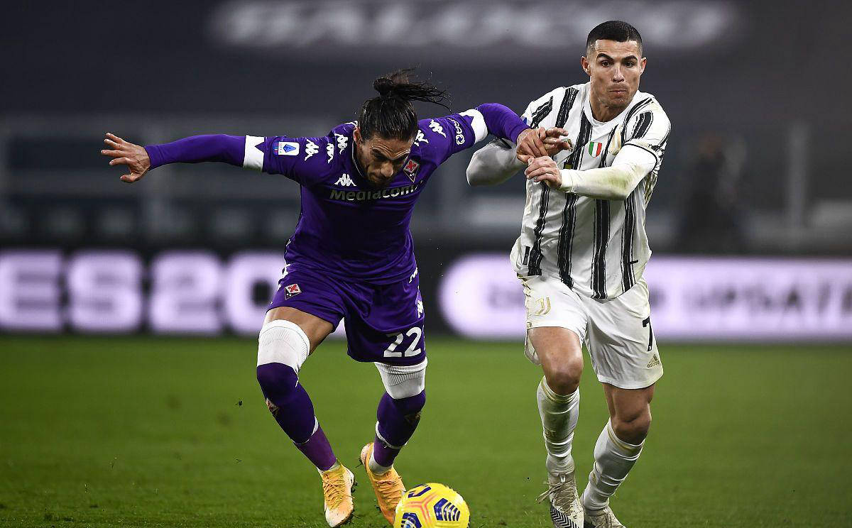 包含佛罗伦萨主场惊险取胜，保持不败纪录的词条