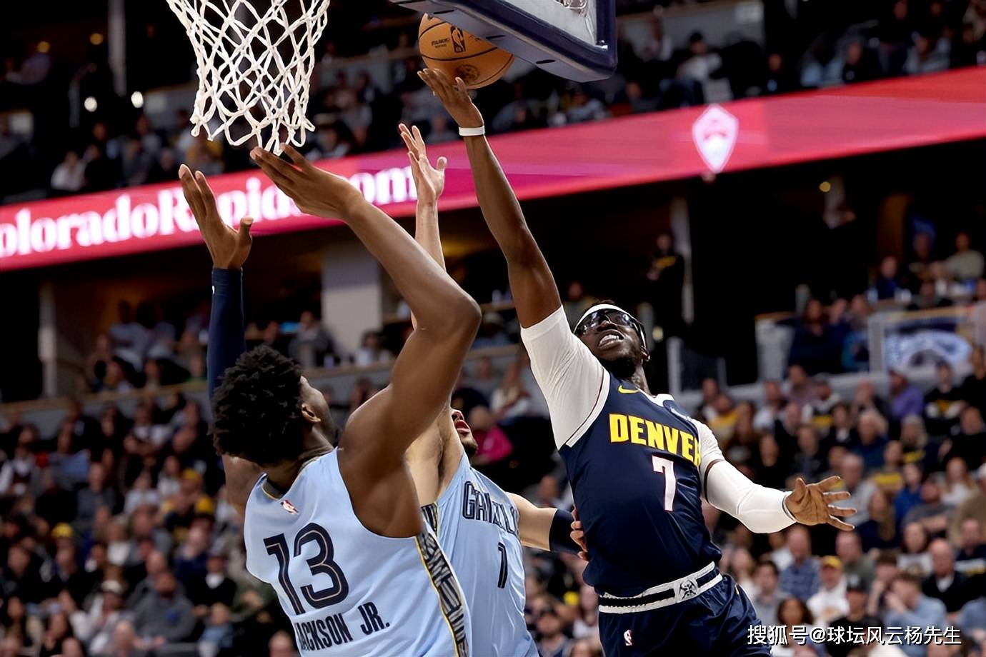 雷火电竞下载-森林狼队大胜掘金队，取得四连胜