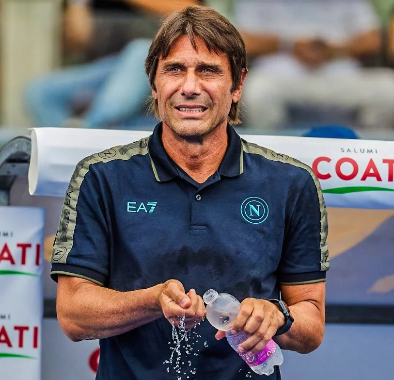 那不勒斯客场集火力摧敌,豪取三分领跑榜首的简单介绍 那不勒斯客场集火力摧敌,豪取三分领跑榜首的简单介绍