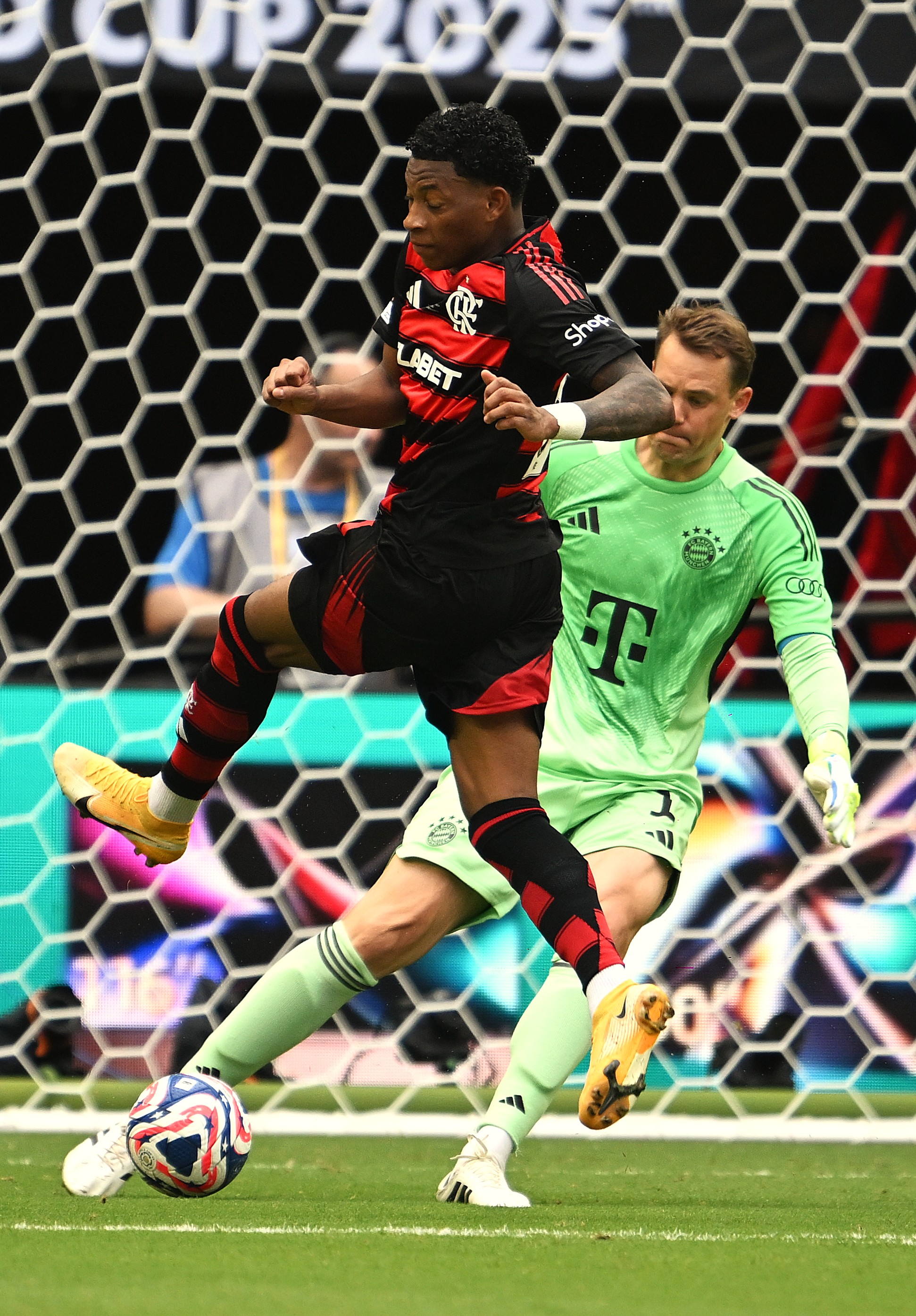 拜仁慕尼黑主场大胜晋级形势一片大好的简单介绍