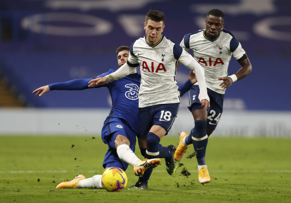 雷火电竞简介-伦敦德比战平收场，龙城无分的简单介绍