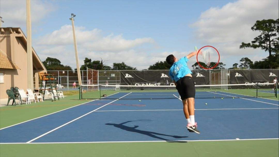 网球战术调整奏效，成功扭转局势的简单介绍