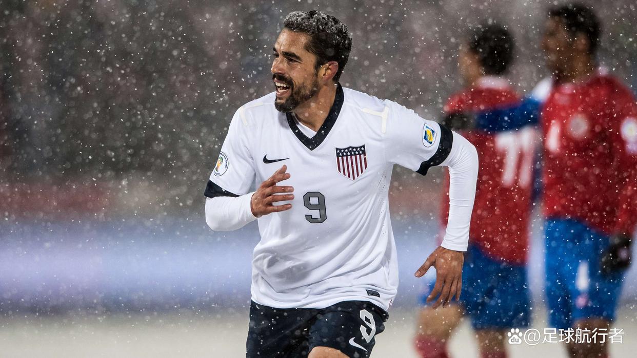 英格兰险胜墨西哥，戈麦斯点燃赛场