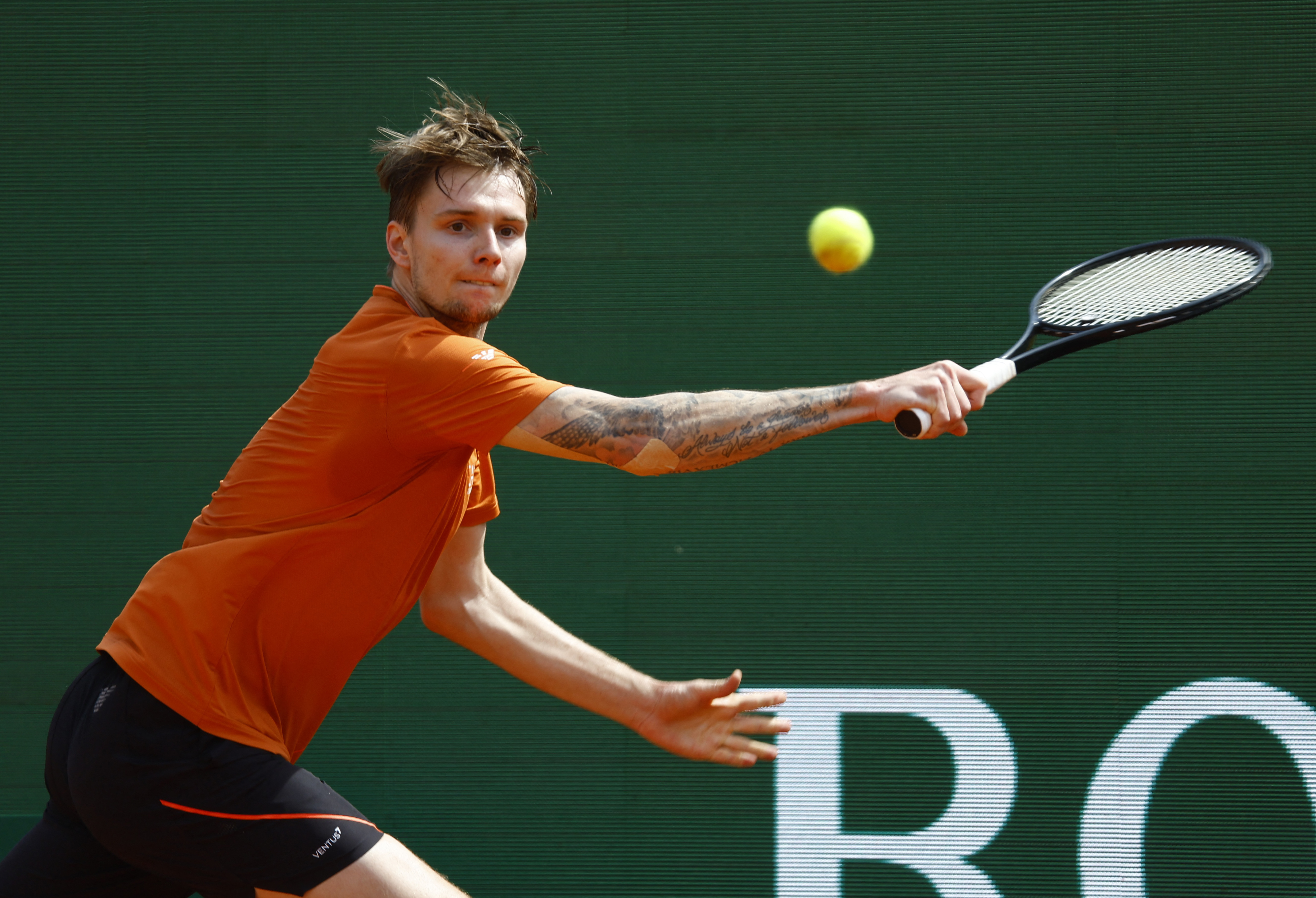 蒙特卡洛大师赛轻取拉沃尔杯,兹维列夫高光表现 蒙特卡洛大师赛轻取拉沃尔杯,兹维列夫高光表现