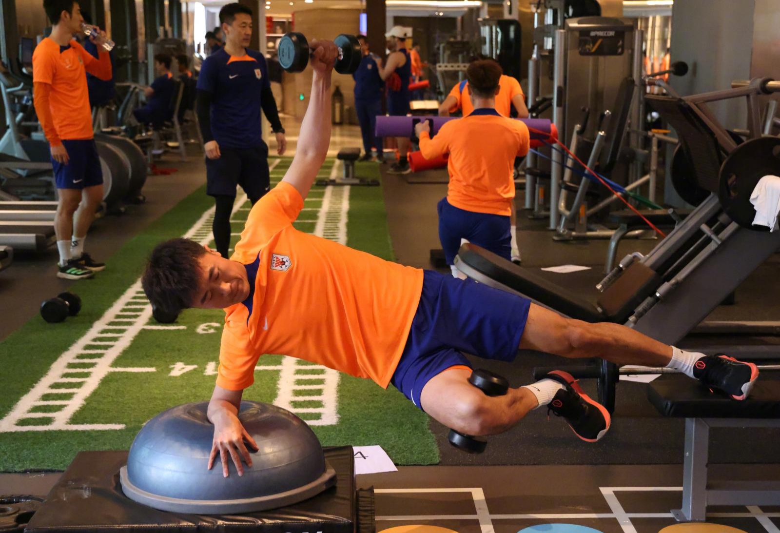 教练团队效率提升备战冠军赛