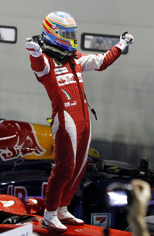 雷火电竞网站-红牛二队鏖战梅赛德斯，阿隆索高光表现