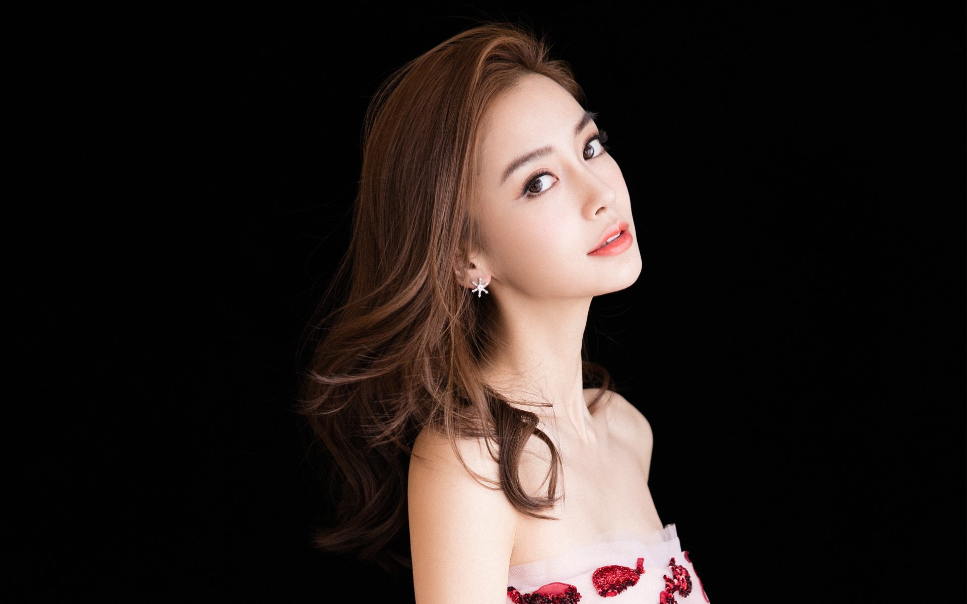 唯一性终局,当尼克斯在西决生死战淘汰勇士,历史在此刻只有一种写法