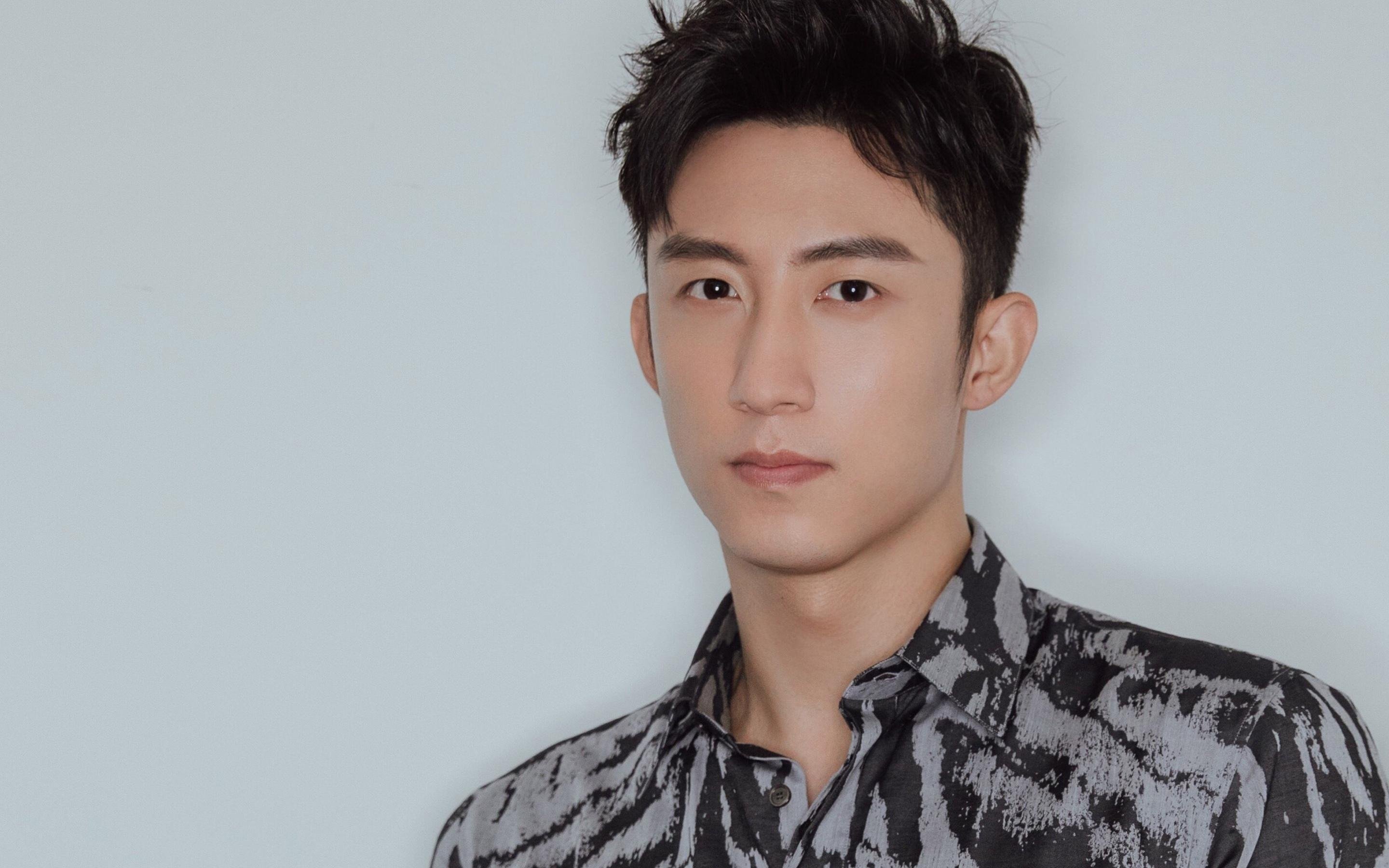 雷火电竞主播-提前鸣哨