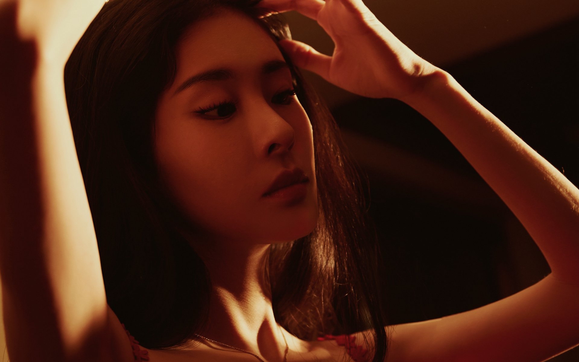 德罗赞狂飙救主！深圳队众志成城力克强敌爵士