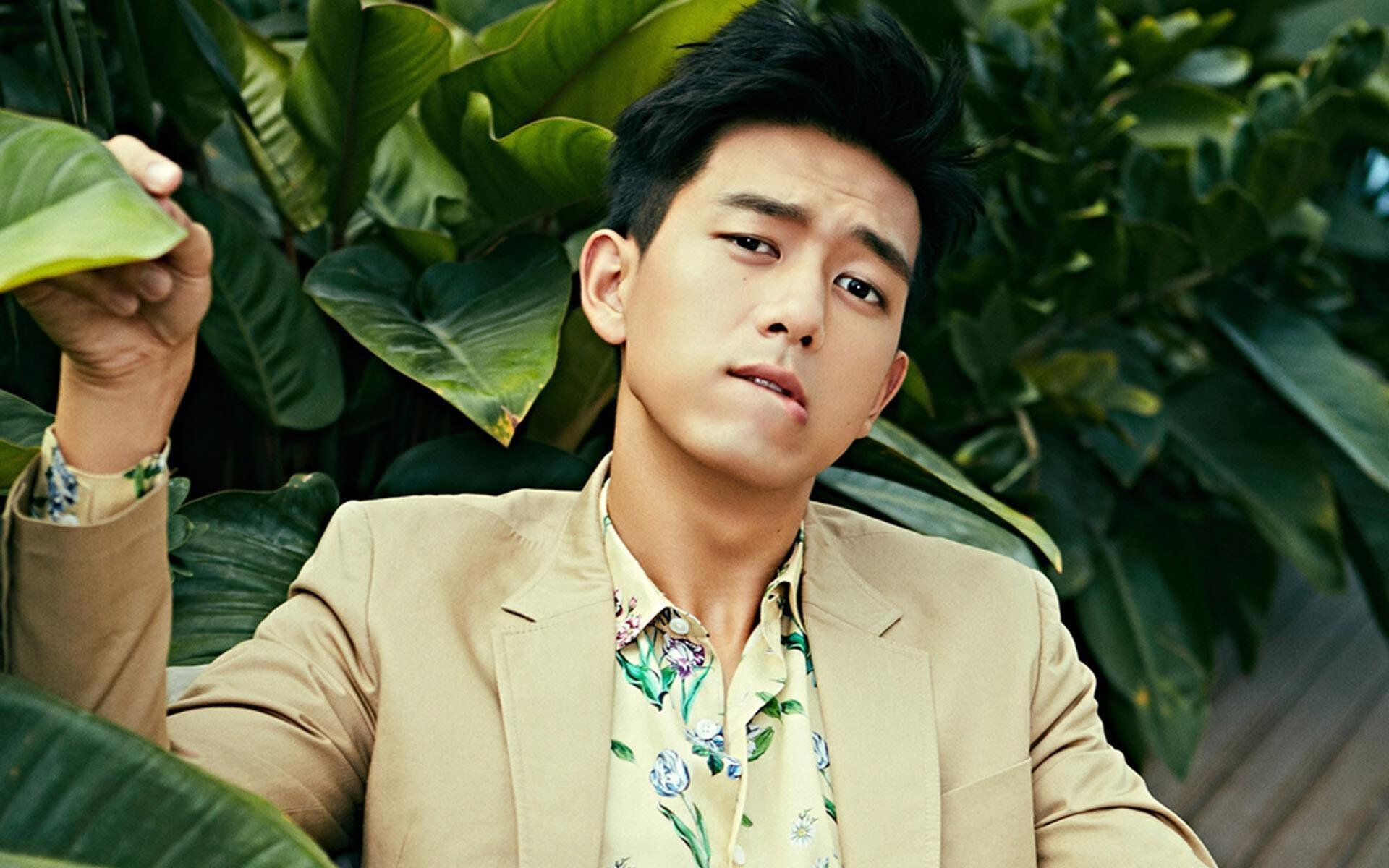 雷火电竞网站-球场上的赛车游戏—英格拉姆在火箭与老鹰轰鸣间的寂静毁灭