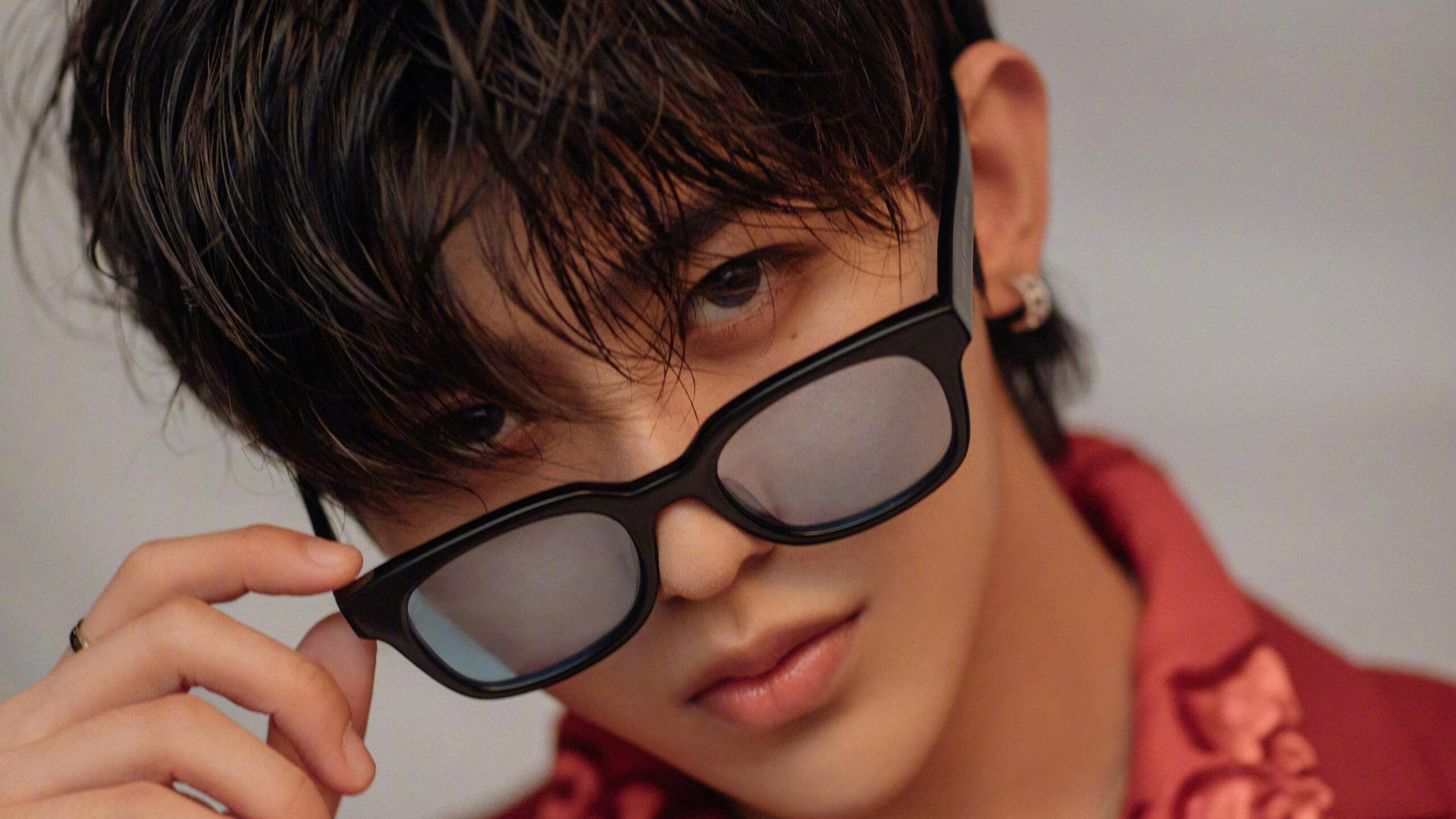 梅西用左脚分开红海,曼联在巴格达沉没,当个人神迹与集体意外在平行时空共振