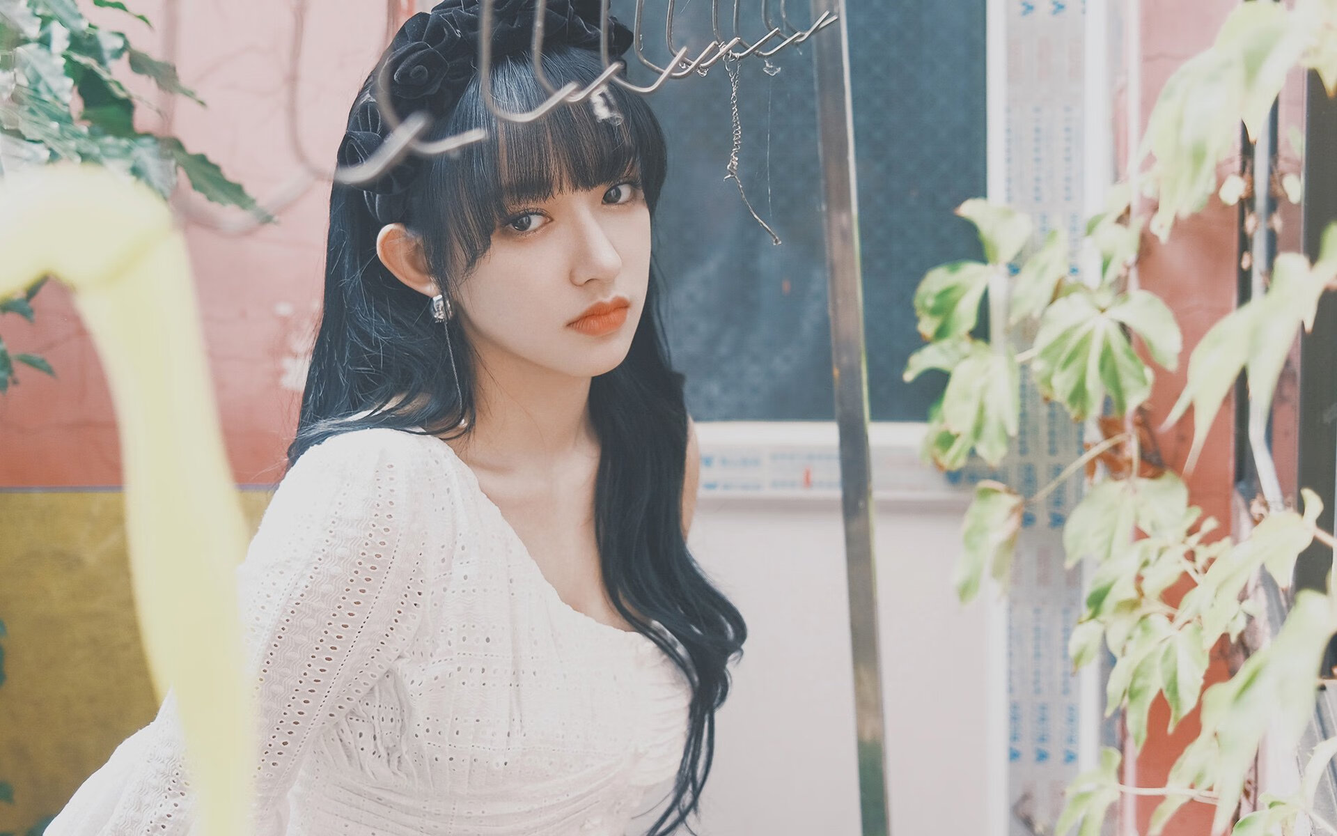 雷火电竞下载-绿茵场上的巴格达围城，当C罗刺穿伊拉克防线，曼联却被战术铁幕封锁