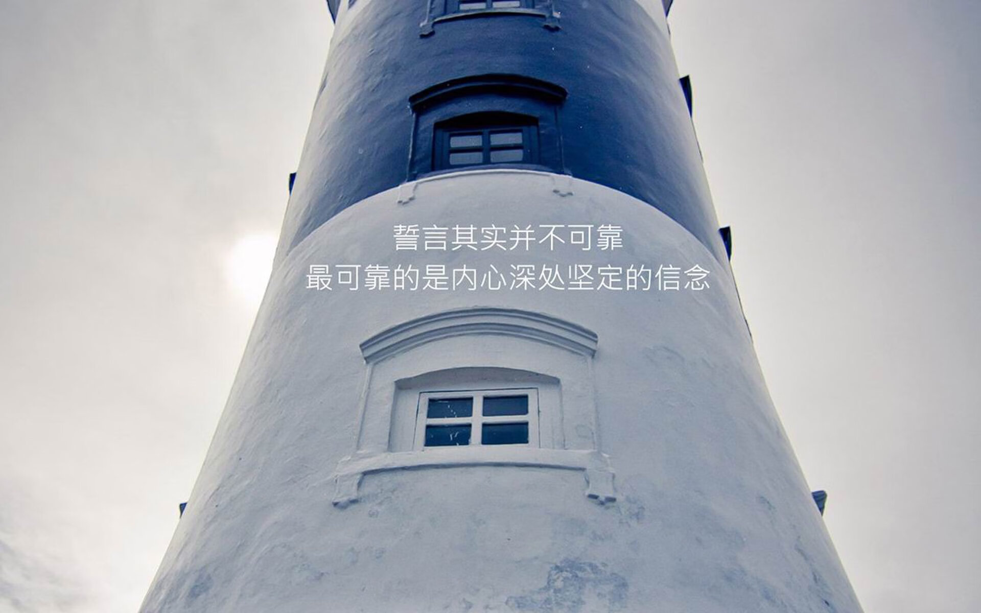橙色风暴席卷华沙，范戴克铁闸与门神齐耀，荷兰三球完胜波兰展现冠军相
